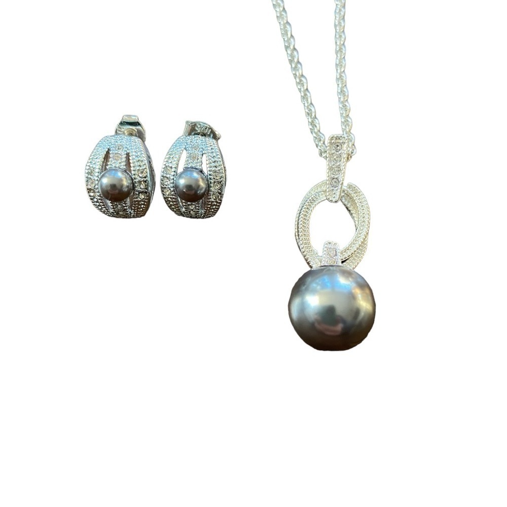 Avon Necklace Earrings Set Silver Tone Faux Black Pearl